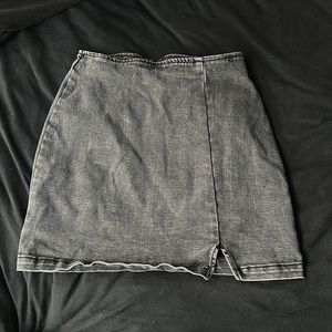 Jean skirt, size 00, wild fable